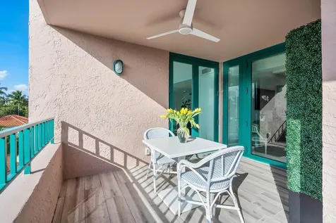 100 Se 5th Avenue Boca Raton FL 33432