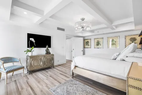 100 Se 5th Avenue Boca Raton FL 33432