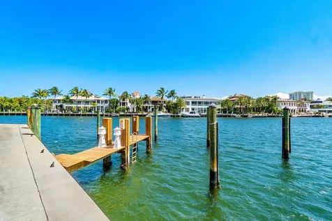 100 Se 5th Avenue Boca Raton FL 33432
