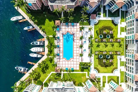 100 Se 5th Avenue Boca Raton FL 33432