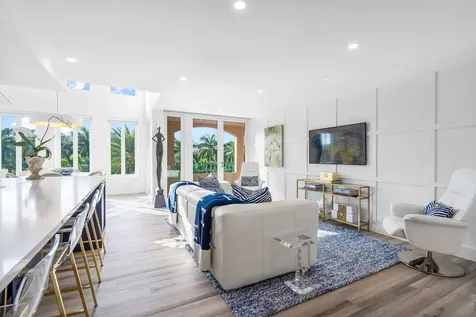 100 Se 5th Avenue Boca Raton FL 33432