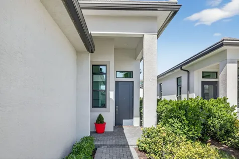 9184 Sw Esule Way Port Saint Lucie FL 34987