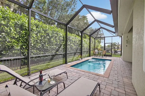 12081 Aviles Circle Palm Beach Gardens FL 33418