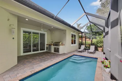 12081 Aviles Circle Palm Beach Gardens FL 33418