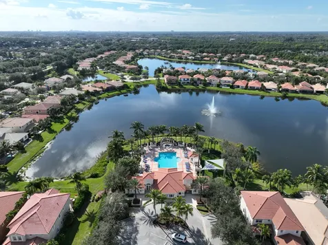 12081 Aviles Circle Palm Beach Gardens FL 33418