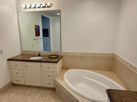 33 Harbour Isle Drive Fort Pierce FL 34949