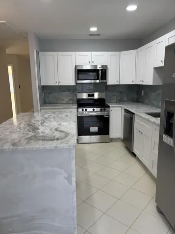 20866 Vinesta Circle Boca Raton FL 33433