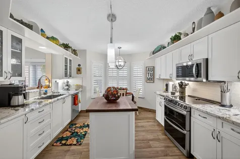 221 Canterbury Drive Palm Beach Gardens FL 33418