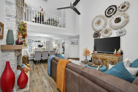 221 Canterbury Drive Palm Beach Gardens FL 33418