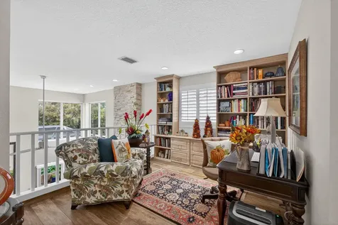 221 Canterbury Drive Palm Beach Gardens FL 33418