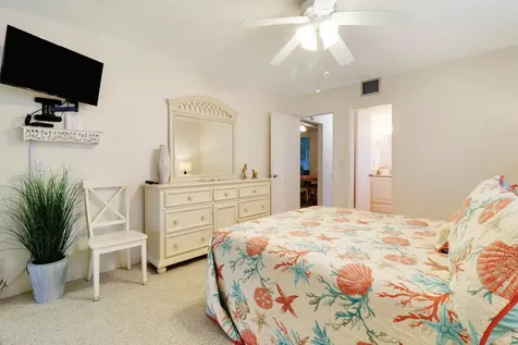 2 Westwood Avenue Tequesta FL 33469