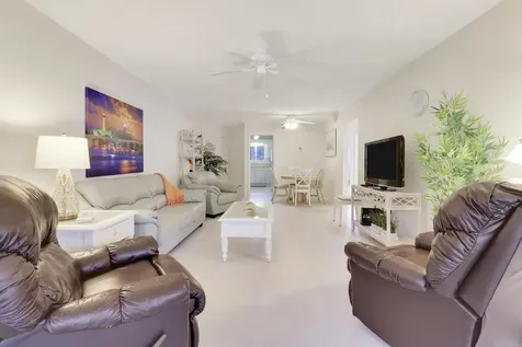 2 Westwood Avenue Tequesta FL 33469