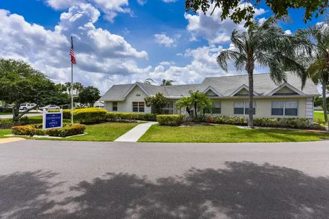 1531 SE Royal Green Circle Port Saint Lucie FL 34952