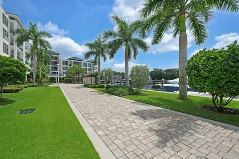 2720 Donald Ross Road Palm Beach Gardens FL 33410