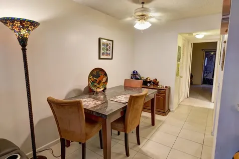383 Markham R Deerfield Beach FL 33442