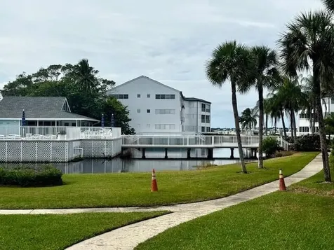 1550 Ne Ocean Boulevard Stuart FL 34996