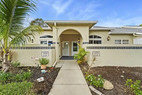 1656 Se Green Acres Circle Port Saint Lucie FL 34952