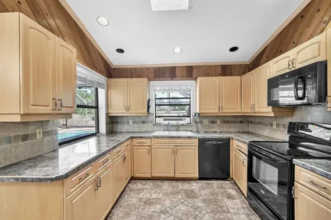 4377 Nw 88th Terrace Coral Springs FL 33065