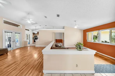 4377 Nw 88th Terrace Coral Springs FL 33065