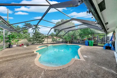 4377 Nw 88th Terrace Coral Springs FL 33065
