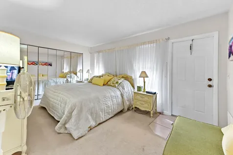 5165 Nw 3rd Street Delray Beach FL 33445