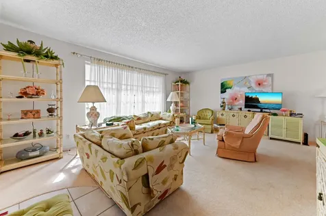 5165 Nw 3rd Street Delray Beach FL 33445
