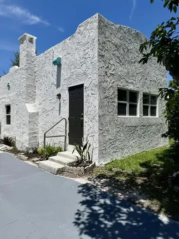 719 Briggs Street West Palm Beach FL 33405