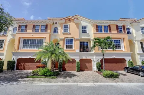 5645 Ne Trieste Way Boca Raton FL 33487