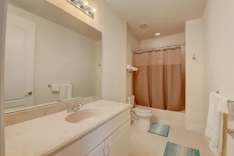 5645 Ne Trieste Way Boca Raton FL 33487