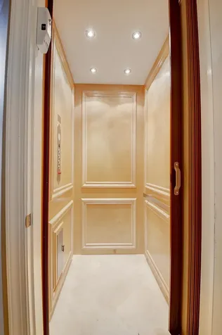 5645 Ne Trieste Way Boca Raton FL 33487