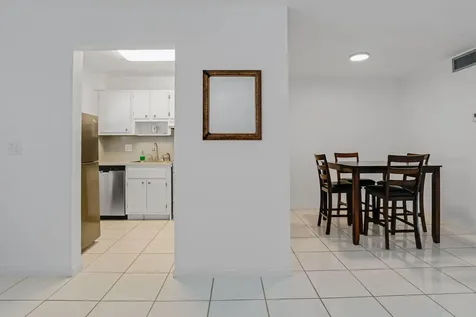 2050 Ne 39th Street Lighthouse Point FL 33064