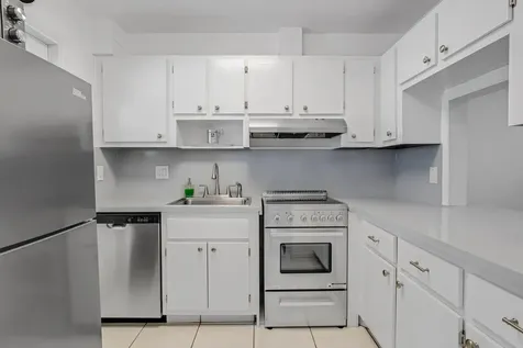 2050 Ne 39th Street Lighthouse Point FL 33064
