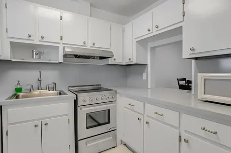 2050 Ne 39th Street Lighthouse Point FL 33064