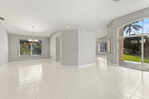 4546 NW 7th Place Deerfield Beach FL 33442