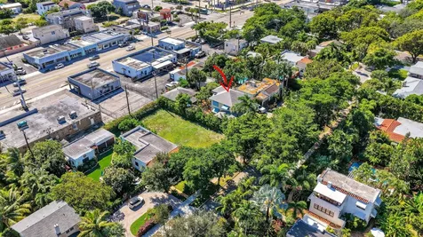 728 Avon Road West Palm Beach FL 33401
