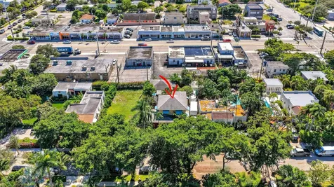 728 Avon Road West Palm Beach FL 33401