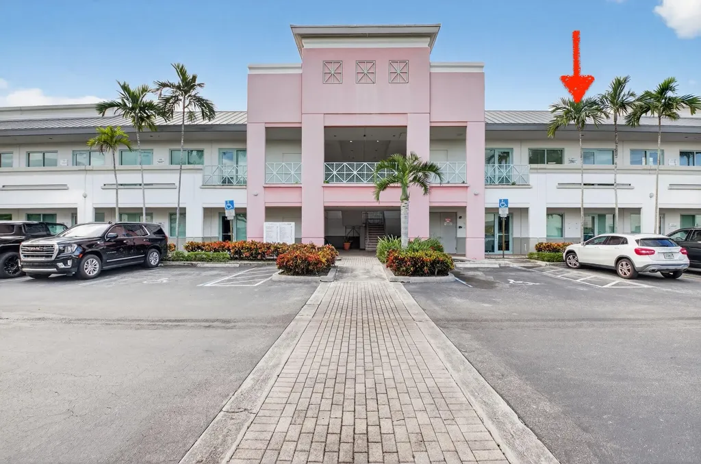 7700 Congress Avenue Boca Raton FL 33487