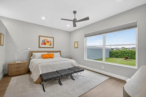 945 Bear Island Circle West Palm Beach FL 33409