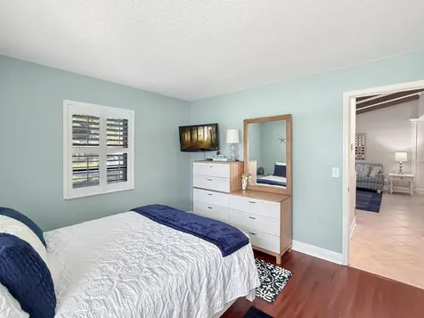 48 Via De Casas Norte Boynton Beach FL 33426