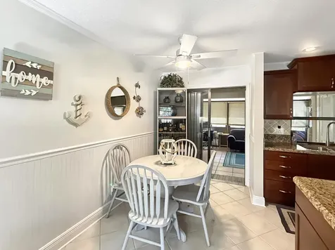 48 Via De Casas Norte Boynton Beach FL 33426