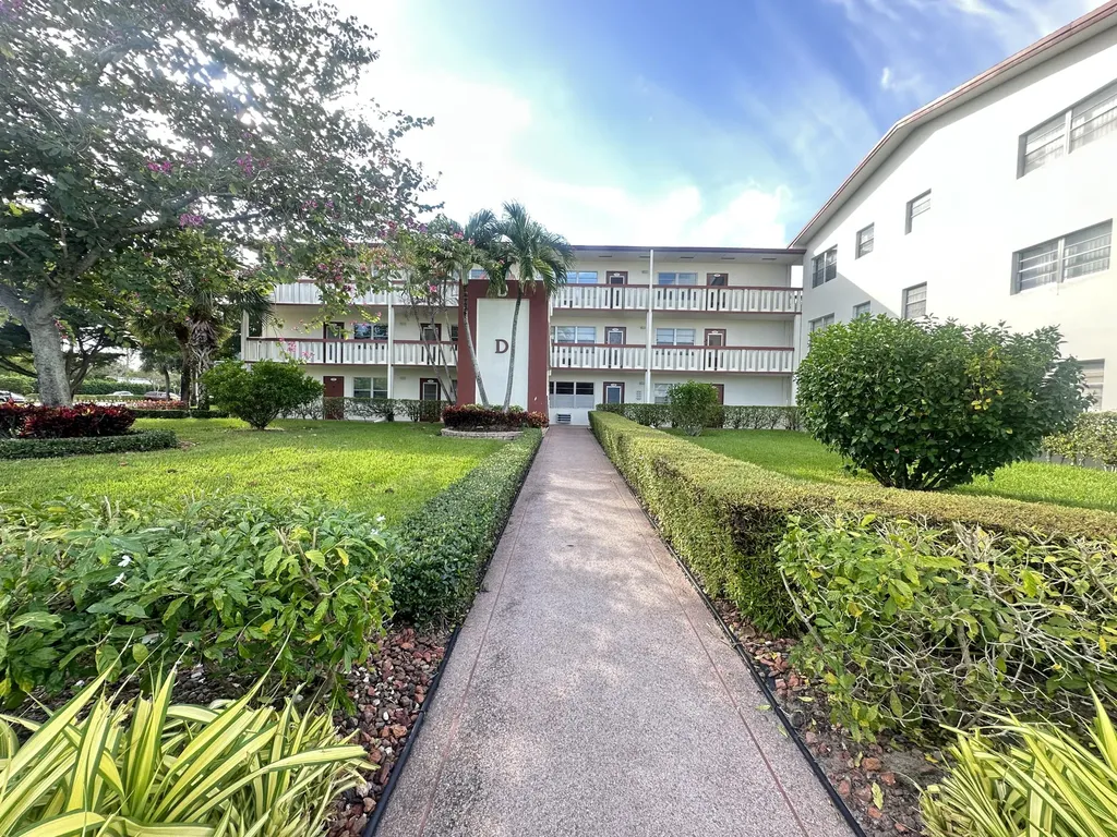 129 Brighton D Drive Boca Raton FL 33434