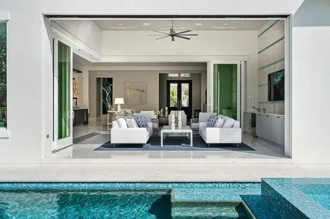 148 Thatch Palm Cove Boca Raton FL 33432