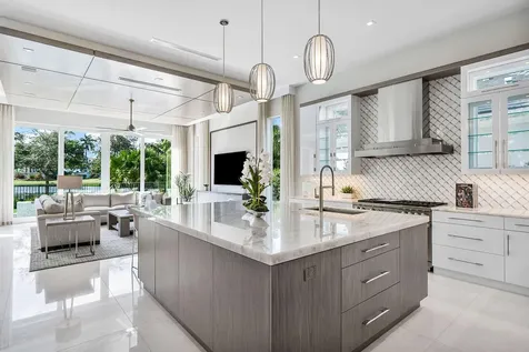 148 Thatch Palm Cove Boca Raton FL 33432