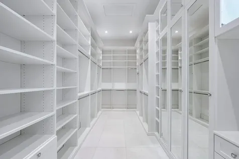 148 Thatch Palm Cove Boca Raton FL 33432