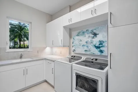 148 Thatch Palm Cove Boca Raton FL 33432