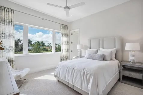 148 Thatch Palm Cove Boca Raton FL 33432