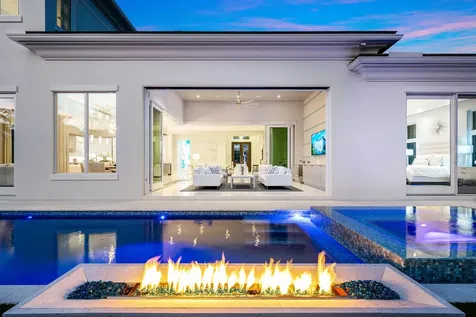 148 Thatch Palm Cove Boca Raton FL 33432