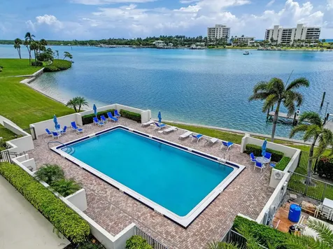 19800 Sandpointe Bay Drive Tequesta FL 33469