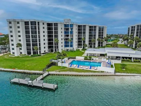 19800 Sandpointe Bay Drive Tequesta FL 33469