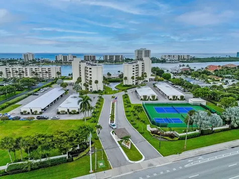 19800 Sandpointe Bay Drive Tequesta FL 33469